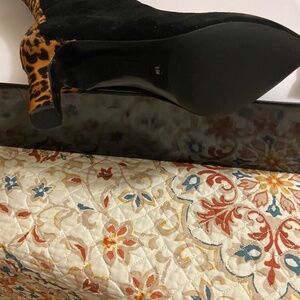 Alfani Black/ Leopard Print Boots